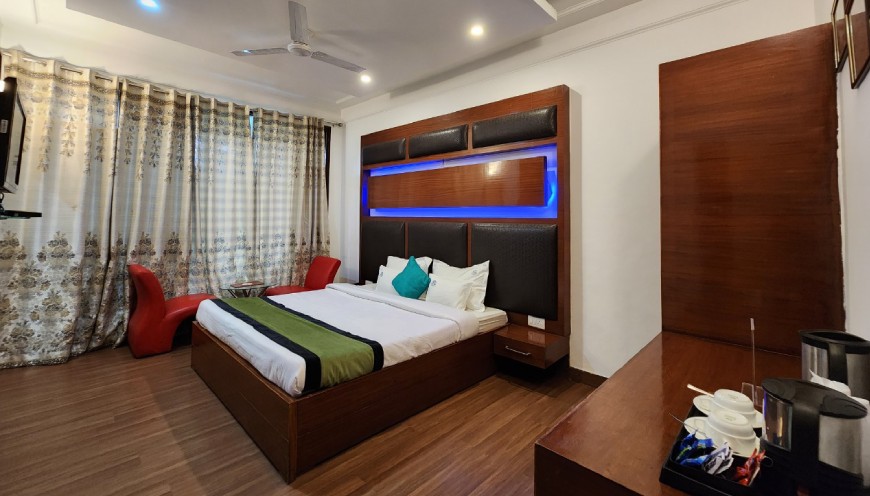instead of deluxe room in kasauli