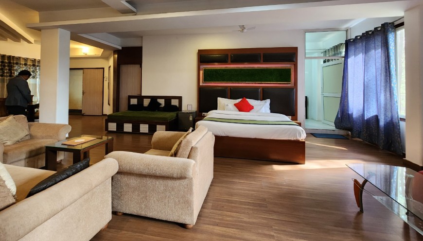 luxury rooms in Kasauli